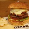 CRUZ BURGERS & CRAFT BEERS （クルズバーガーズ アンド クラフトビア） - トップ画像