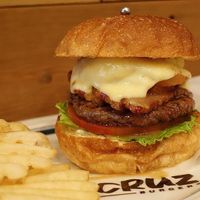 CRUZ BURGERS & CRAFT BEERS （クルズバーガーズ アンド クラフトビア） - 投稿画像0