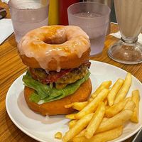 Burger&Milkshake CRANE(バーガー＆ミルクシェイク クレィン) - 投稿画像2