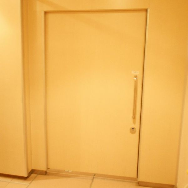 足立区こども未来創造館　1階女性用トイレ内 - トップ画像