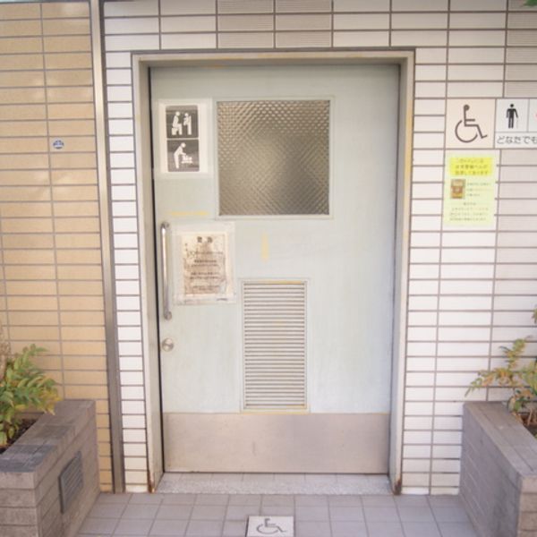 ミカレットさくらづつみ　だれでもトイレ - トップ画像