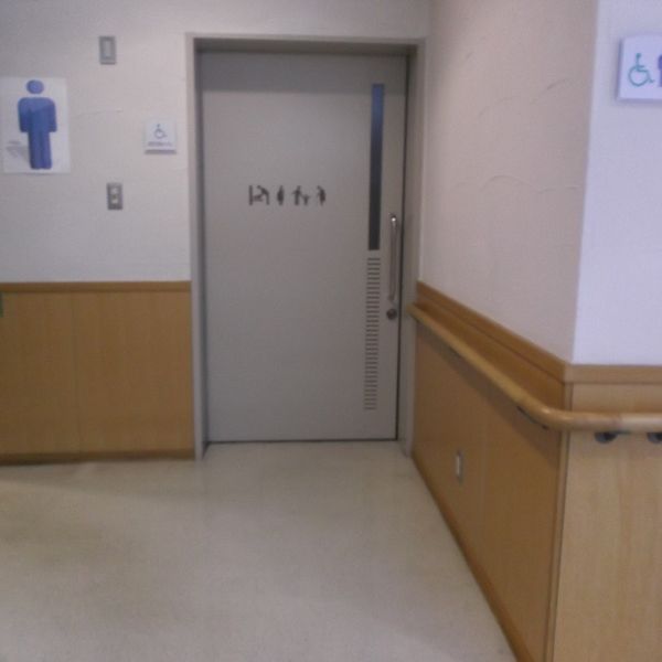青梅市火葬場２階だれでもトイレ - おすすめ画像