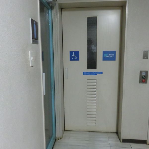 小平市庁舎　地下１階だれでもトイレ - おすすめ画像