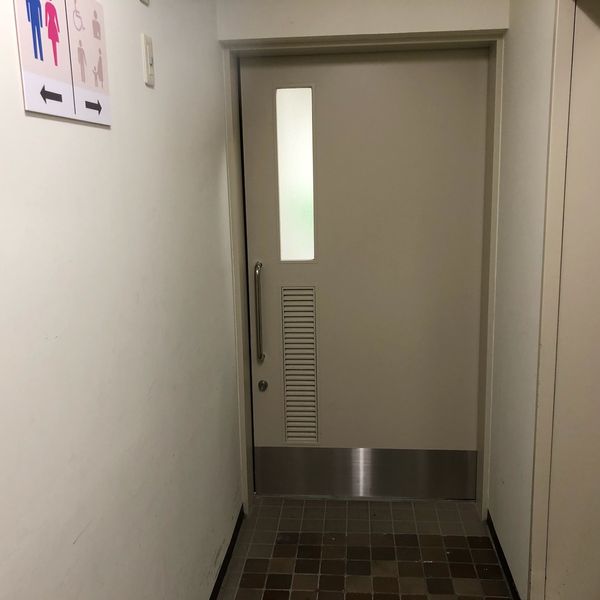 狛江市庁舎　２階だれでもトイレ - トップ画像