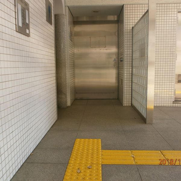 若葉台駅駅前広場トイレ　だれでもトイレ - おすすめ画像