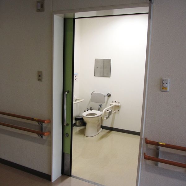 元狭山コミュニティセンター　１階東側だれでもトイレ - おすすめ画像