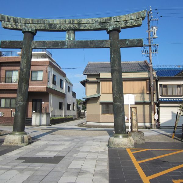 桑名宗社（春日神社）の青銅鳥居痕跡 (伊勢湾台風) - おすすめ画像