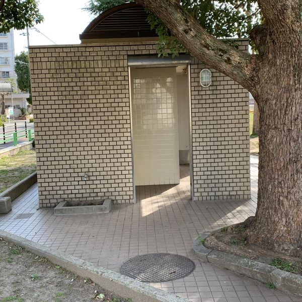 毛馬中央公園　公衆トイレ - おすすめ画像