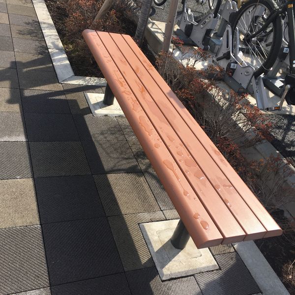 調布市立東路上自転車等駐輪場ベンチ - おすすめ画像