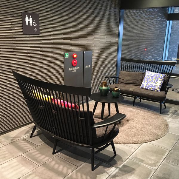 ワテラスモール2階 喫煙所前休憩スペース - おすすめ画像