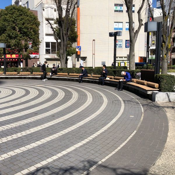 鐘塚公園内 ソニックシティ看板すぐ - おすすめ画像