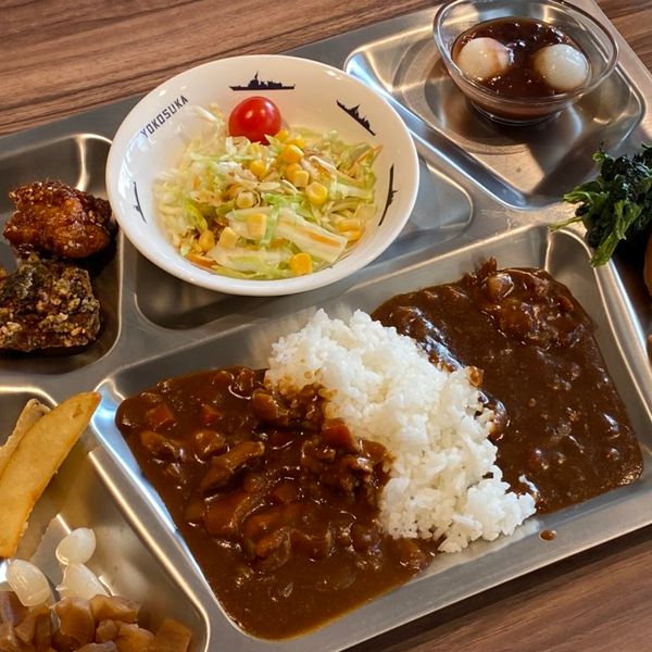 横須賀海軍カレー本舗ベイサイドキッチン - おすすめ画像