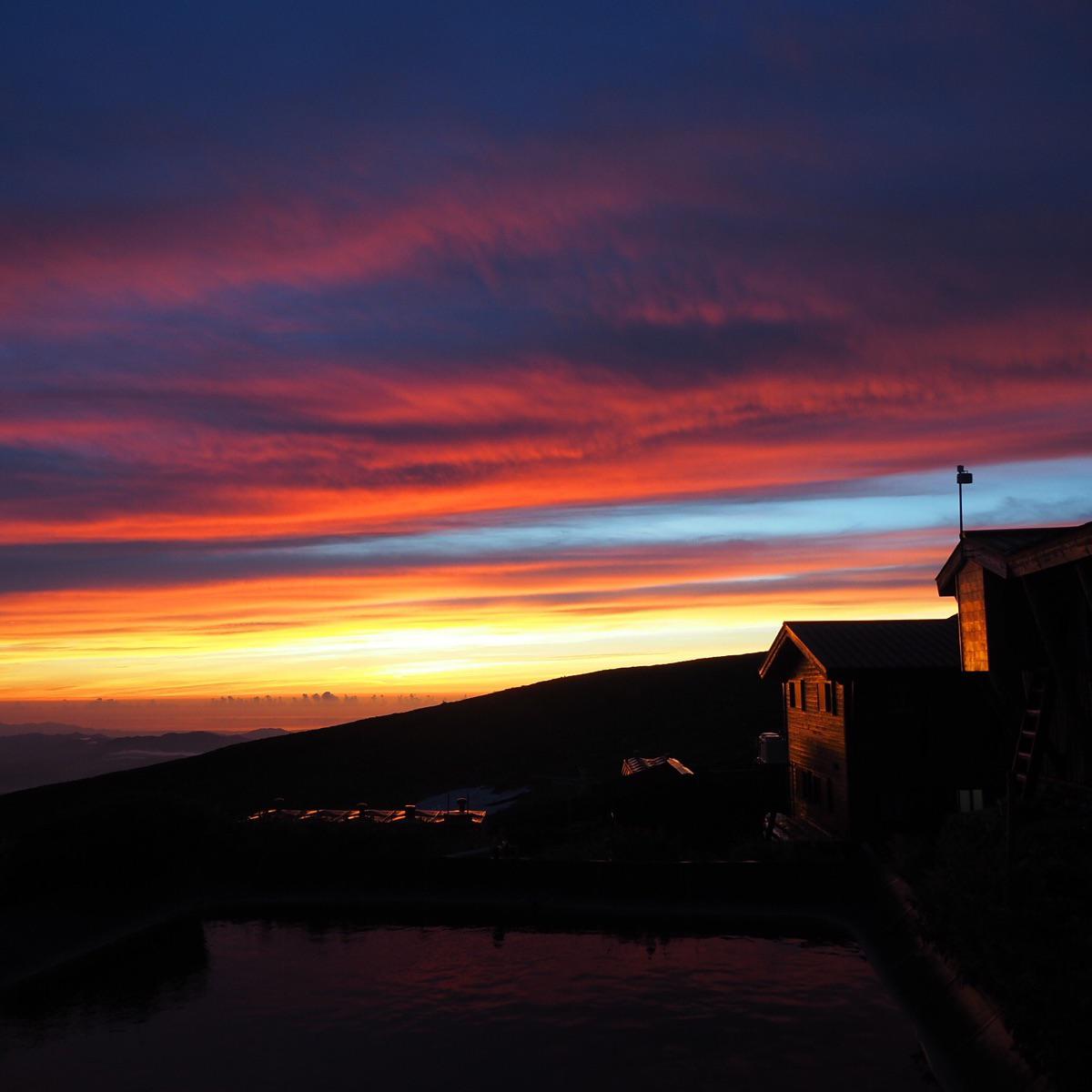 夕日がキレイに見えるスポット | ブック | MEQQE（めっけ）