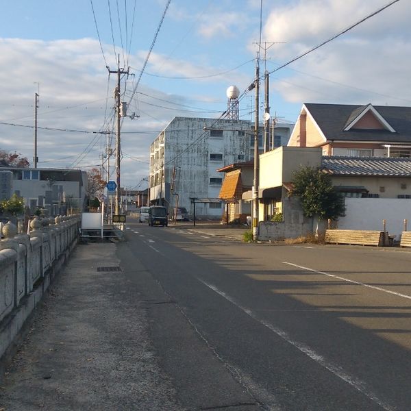 ファミリーマート郷本町店前 - おすすめ画像