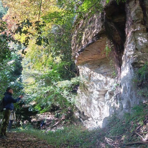 隠れ大滝と砂岩層 - おすすめ画像