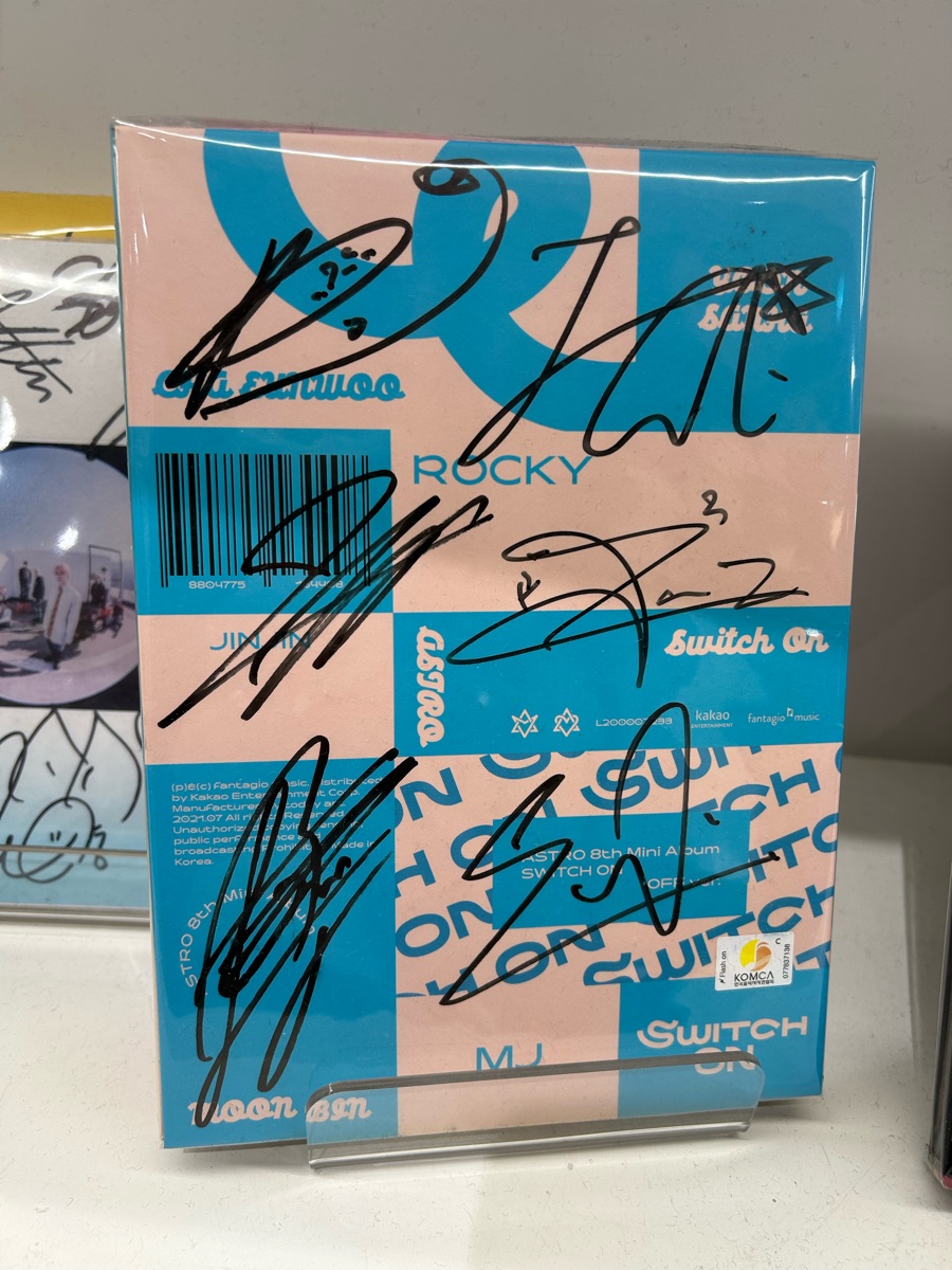 위드뮤 AK PLAZA 홍대점 WITHMUU AK PLAZA 弘大店 | MEQQE（めっけ）