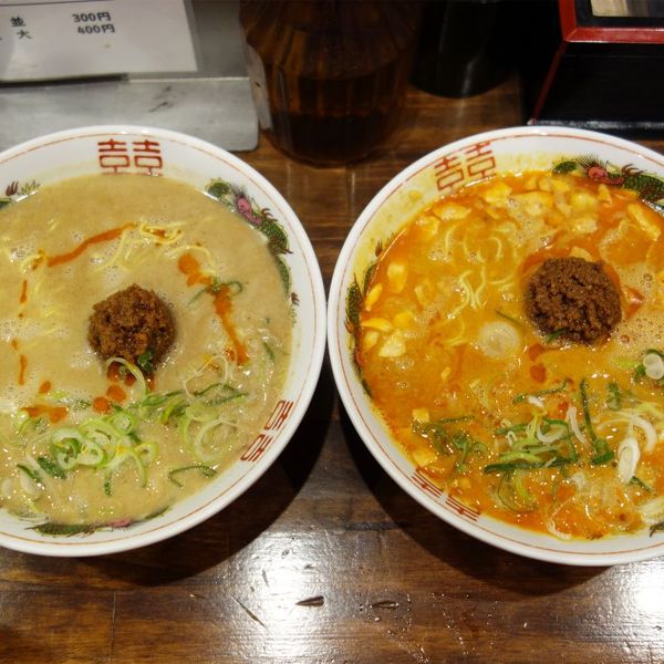 博多拉担麺まるたん 姪浜店 - トップ画像