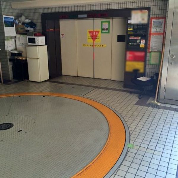 【akippa】 エクレ新宿駐車場【利用時間:平日のみ 9:00~19:00】【機械式】 - トップ画像