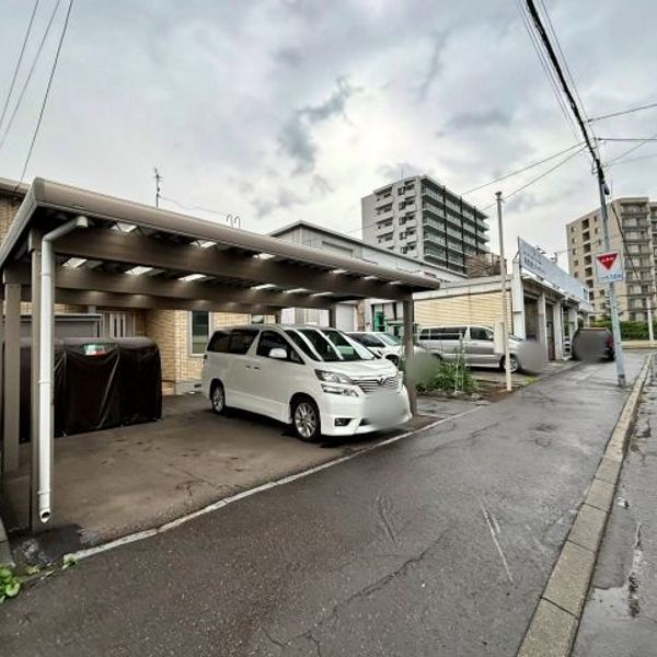 【akippa】 白石区菊水8条3丁目9-28 個人宅◉アキッパ駐車場 - トップ画像