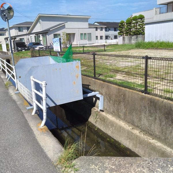 北高下健康広場近辺の水路 - おすすめ画像