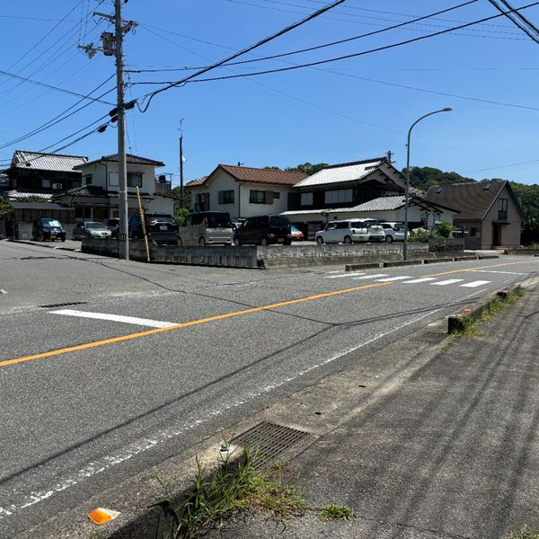 県道38号　海山ハイツ入口看板の交差点 - トップ画像