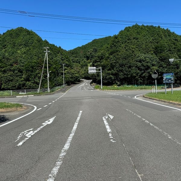 農道五差路【種地区】 - おすすめ画像