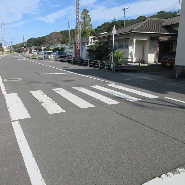 信号のない横断歩道②【中村地区】 - トップ画像