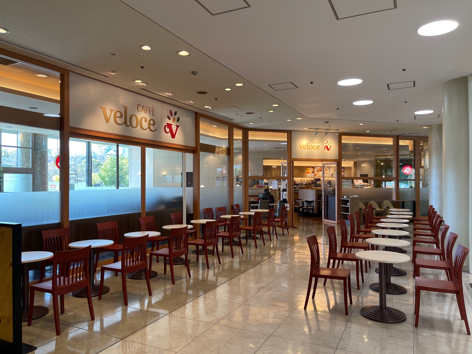 ベローチェ 大阪ビジネスパーク駅前店（カフェ） | MEQQE（めっけ）