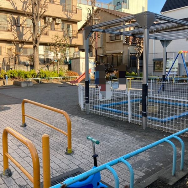北沢三丁目公園 - トップ画像