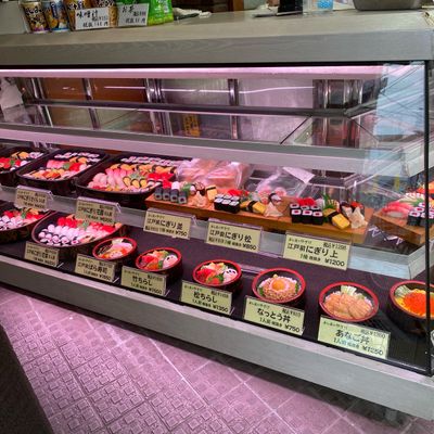 寿し屋のやすけ（寿司） | MEQQE（めっけ）