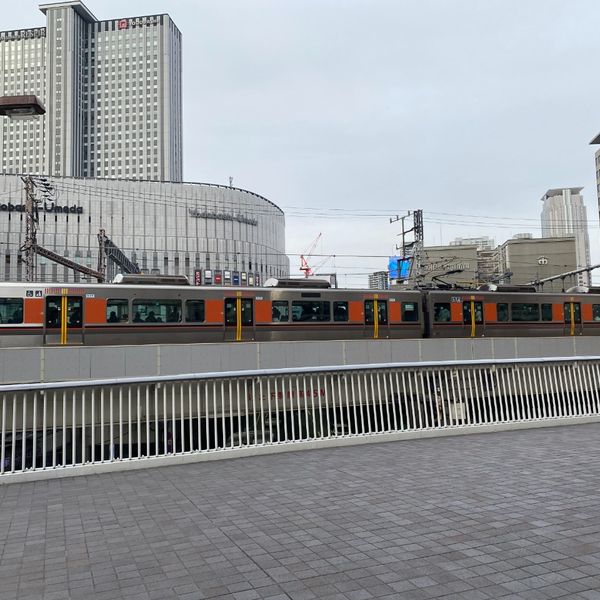 梅田新歩道橋 - おすすめ画像