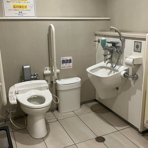 Multipurpose Restroom - トップ画像