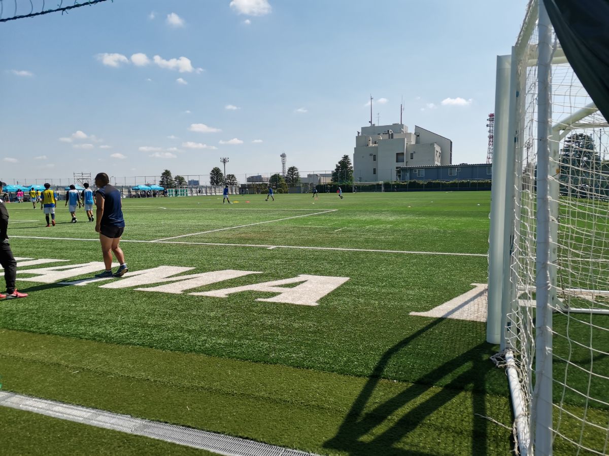 横浜FC LEOCトレーニングセンター | MEQQE（めっけ）