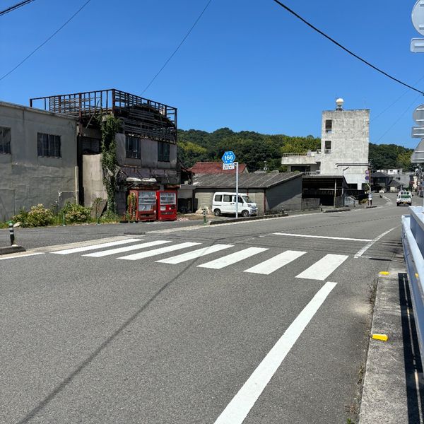 玉生八幡神社横　交差点 - トップ画像