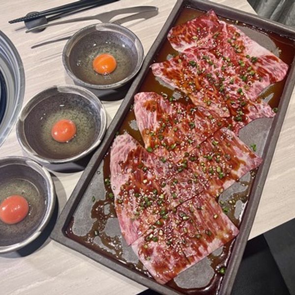 個室焼肉 和牛ホルモン一新 心斎橋店 - トップ画像