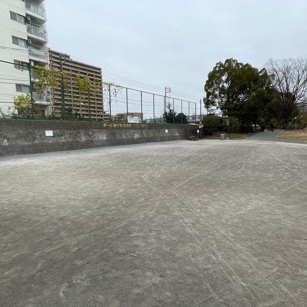 ボール遊び場（横十間川親水公園内） - おすすめ画像