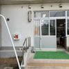 AED @今治市立吹揚小学校 職員室運動場側出入口（屋外） - トップ画像