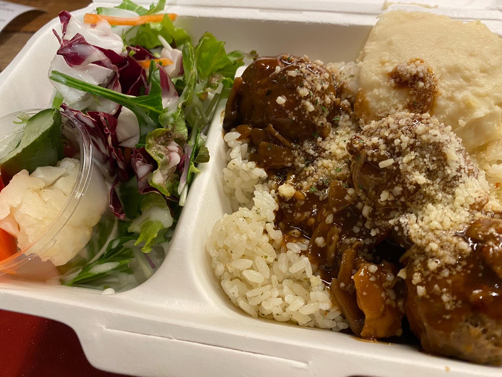 Susan's MEAT BALL スーザンズミートボール（ミートボール