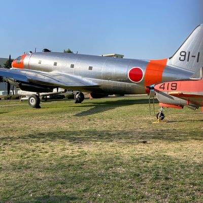 航空自衛隊入間基地（工場見学） | MEQQE（めっけ）