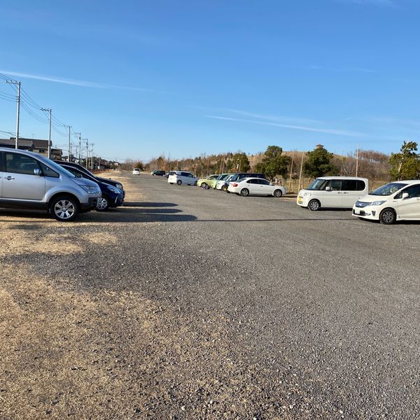 まつぶし緑の丘公園 西駐車場 - トップ画像