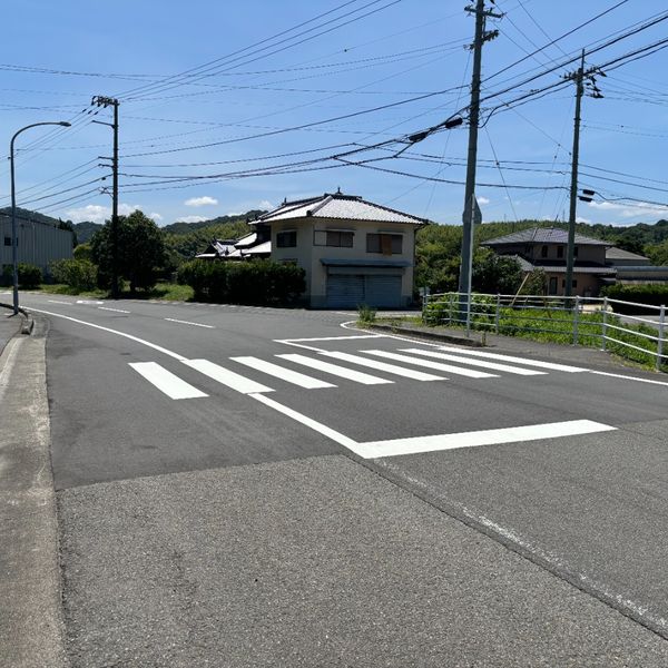 沢池バス停近くの交差点 - トップ画像