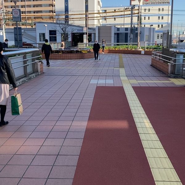 京急東神奈川駅前 - トップ画像