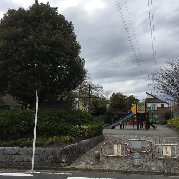 調布市すわくぼ児童遊園 - トップ画像
