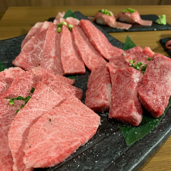 飛騨焼肉・ホルモンぼたん - おすすめ画像