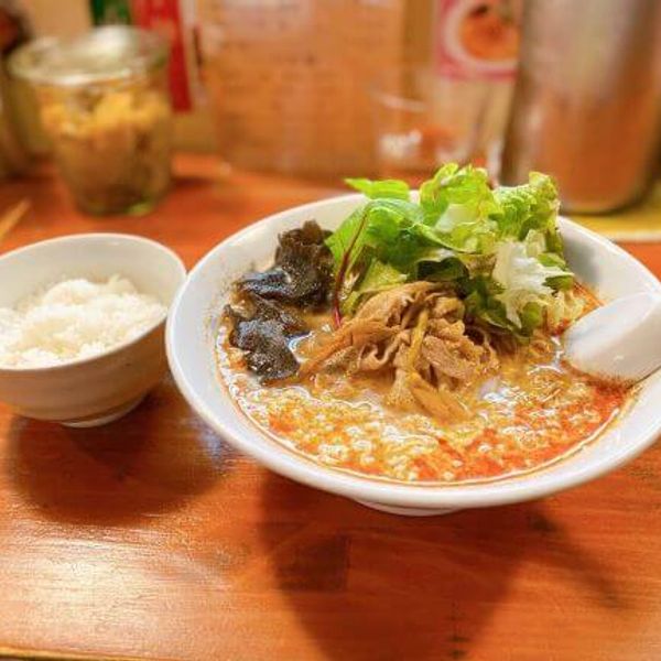 ラーメン・餃子 ハナウタ - トップ画像