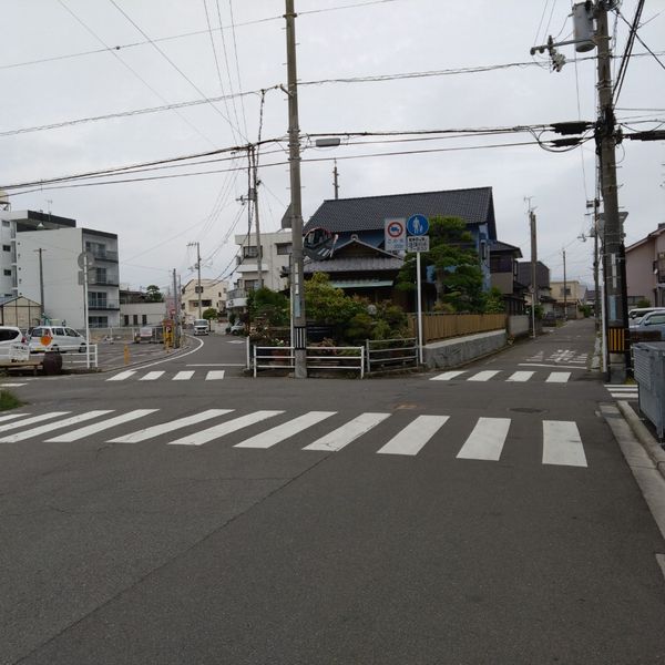 細い道の五差路 - おすすめ画像