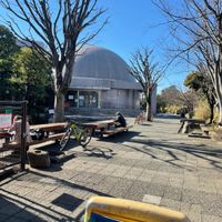 世田谷区中央図書館　裏の広場 - 投稿画像0