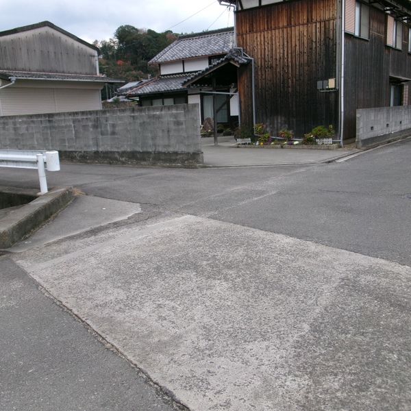 高橋北部③【横断歩道のない道】 - トップ画像