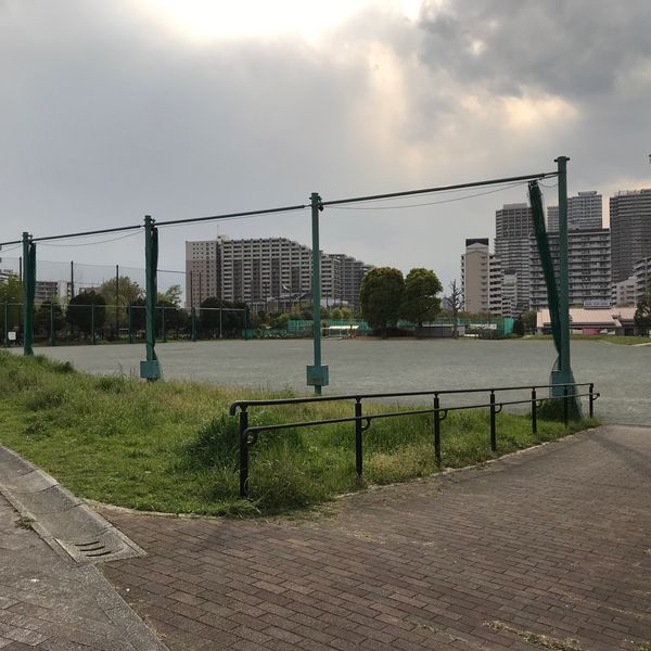 汐入公園 多目的広場 - トップ画像